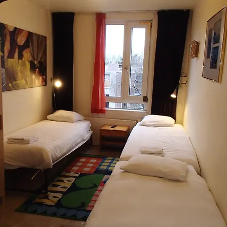 Hotel Bicycle *
